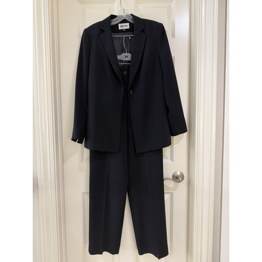 VTG KASPER women black 2- piece pants suits size 8